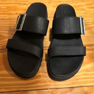Sorel slide sandal Black with buckle